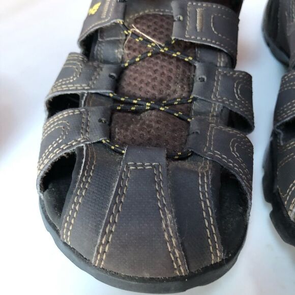 Teva NWOT Men's close toe sandal (9) - Picture 4 of 13